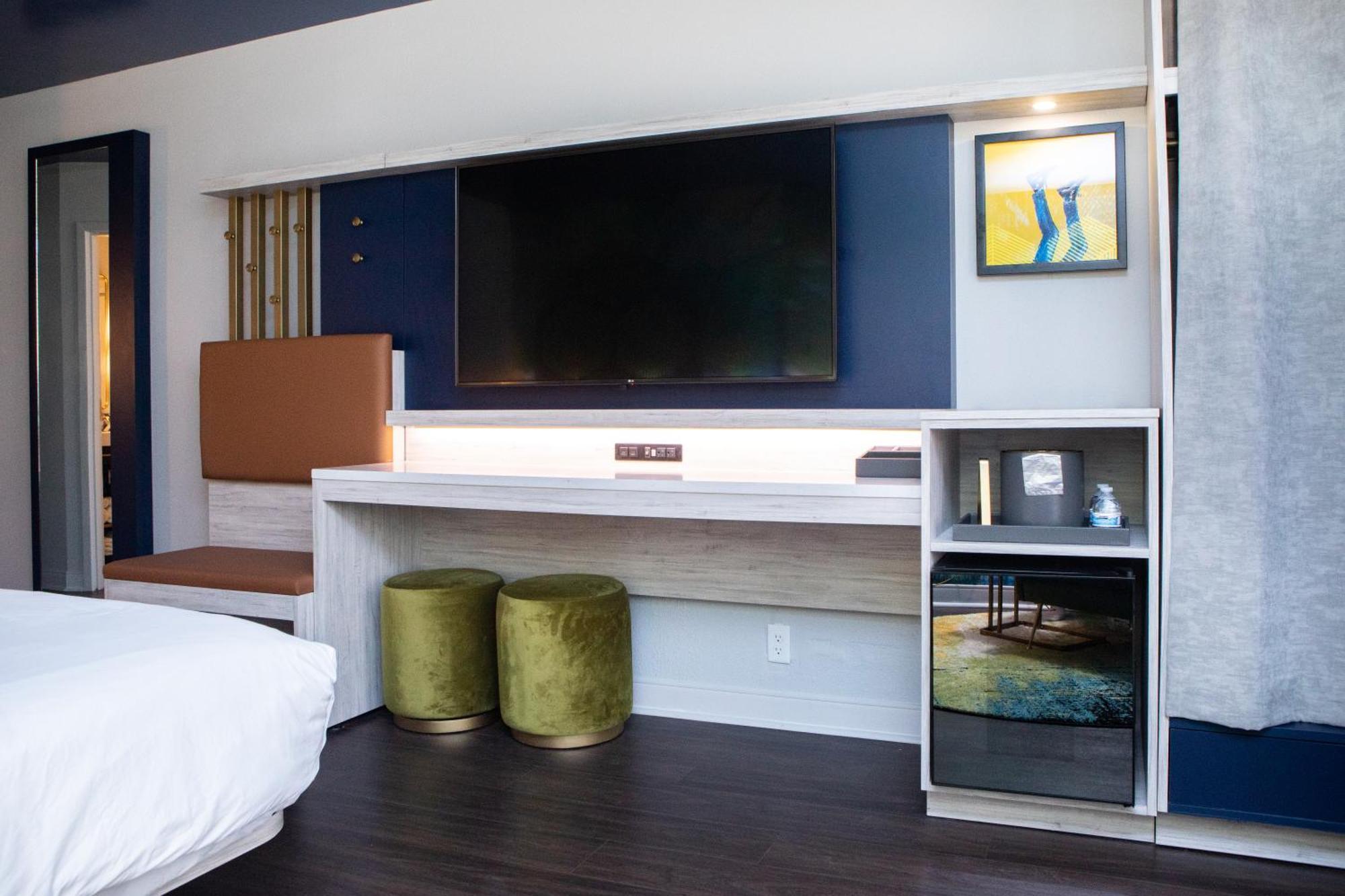 Hotel Denim Greensboro Dış mekan fotoğraf